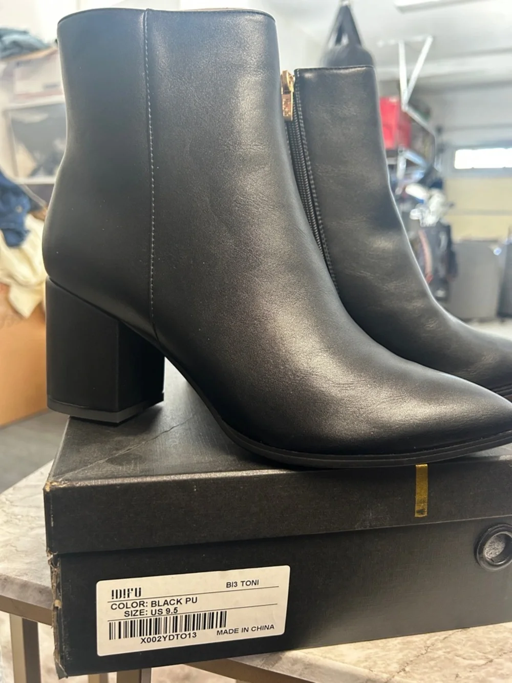 New Classic Black Pointed Toe Ankle Boots - Women